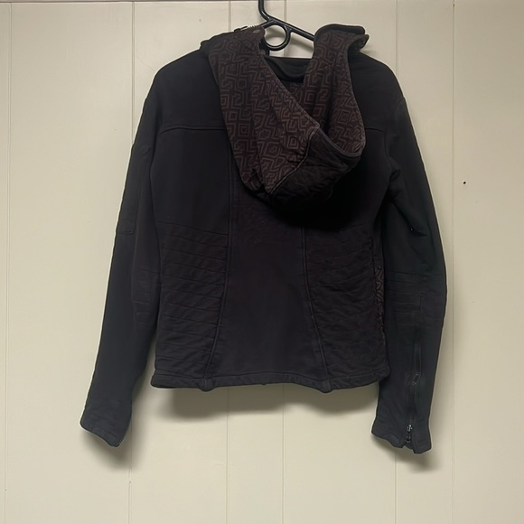 Phoenix Rising Jacket Small. Great Condition. - Picture 5 of 5